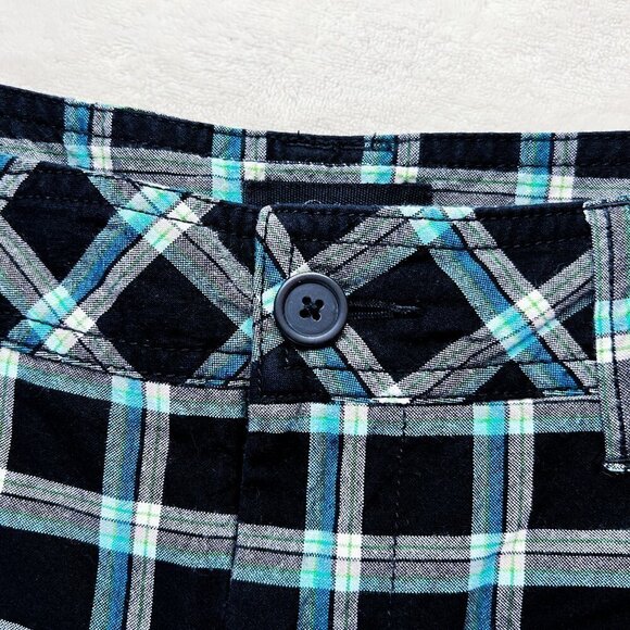 Lilu Bermuda Shorts | Black, Teal & White Plaid | Size 5 | Cotton | Y2K | Women - Picture 7 of 13